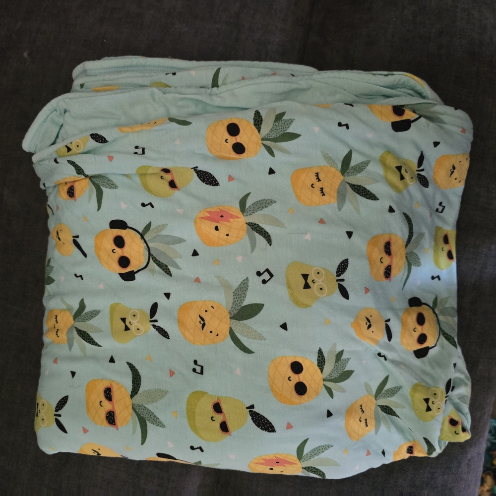 Pineapple Print Bedding Set